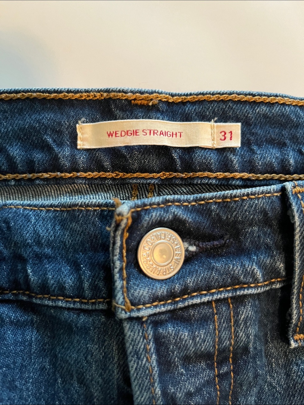 Levi’s Premium Denim Wedgie Straight High Rise Size 31 - Picture 11 of 16